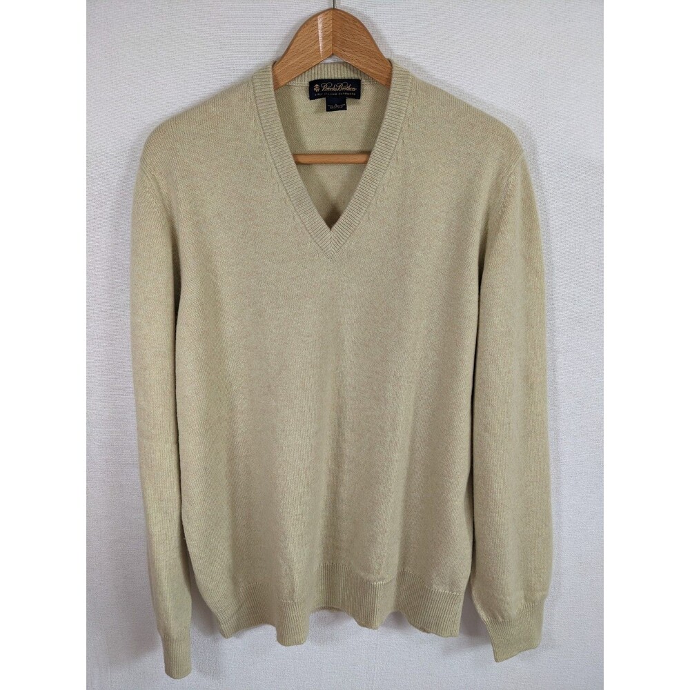 Brooks Brothers Scottish Cashmere V-Neck Sweater Mens L Celery Pullover 3-Ply